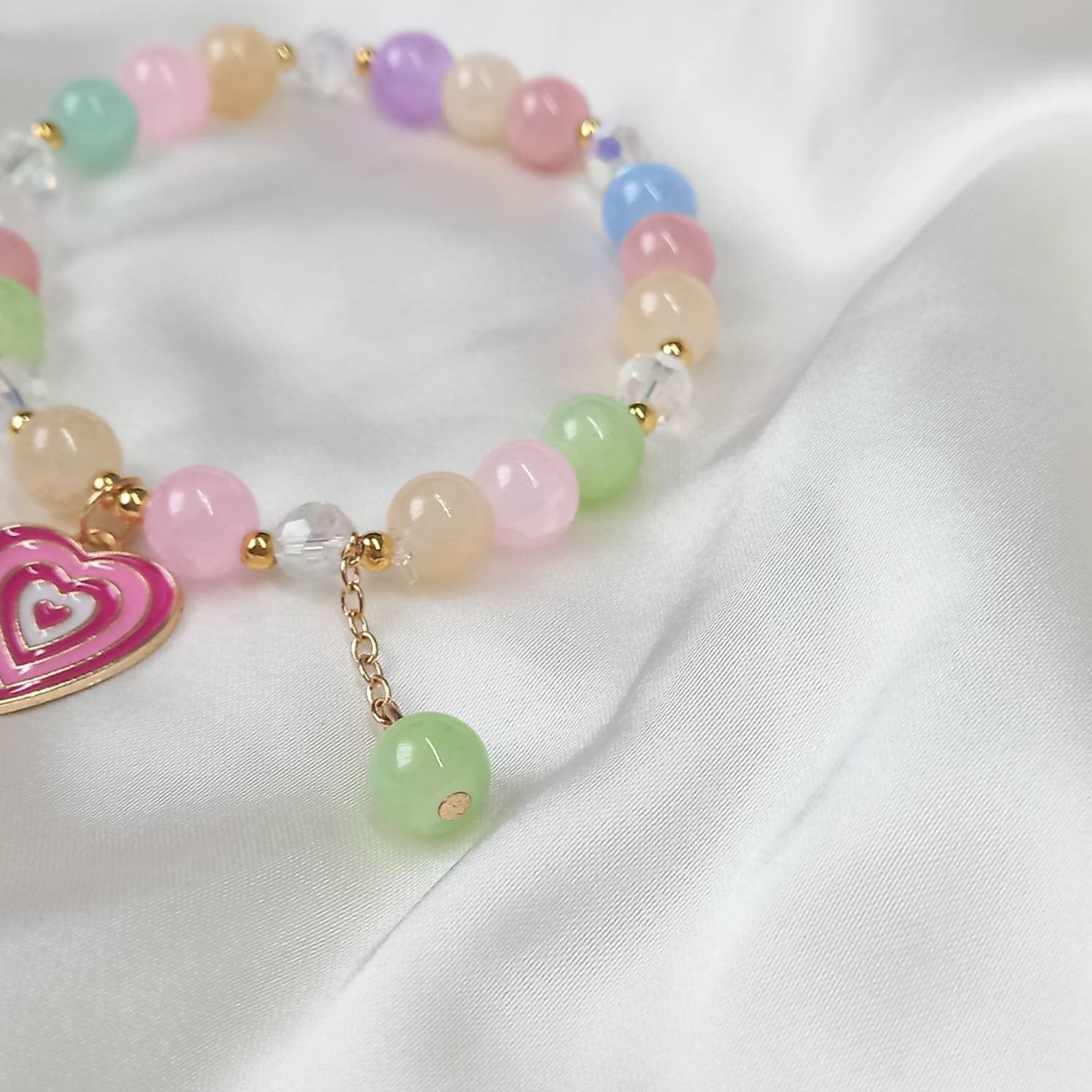 Pink Retro Heart Bead Charm Bracelet