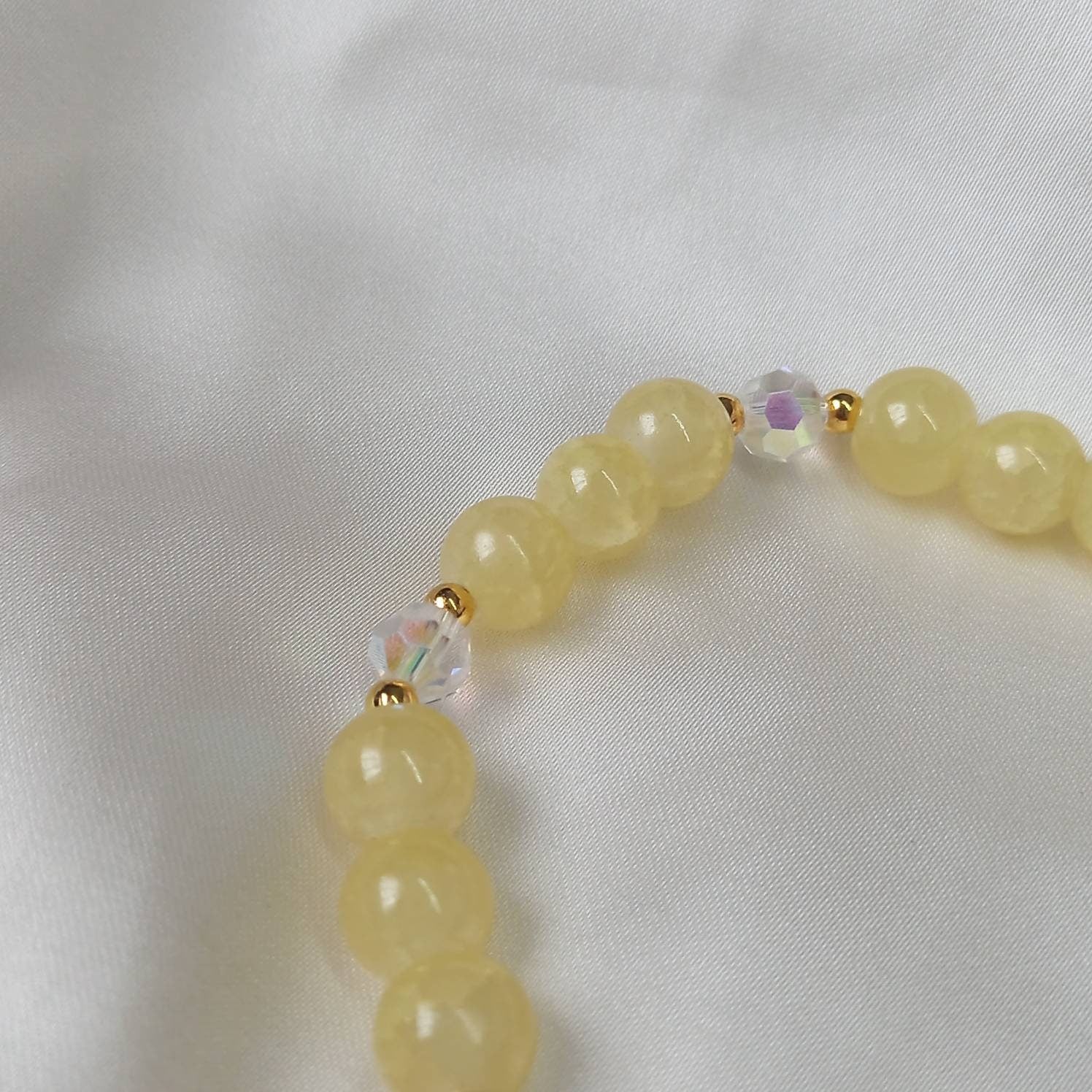 Yellow Retro Heart Bead Charm Bracelet