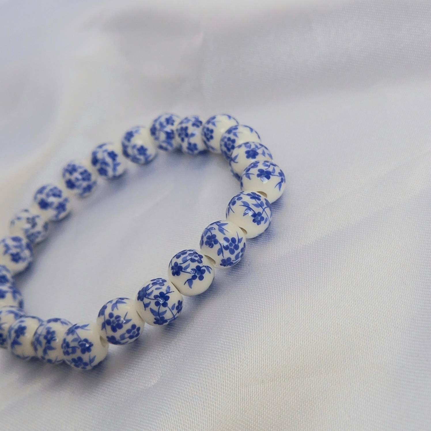 Blue Flower Bead Bracelets